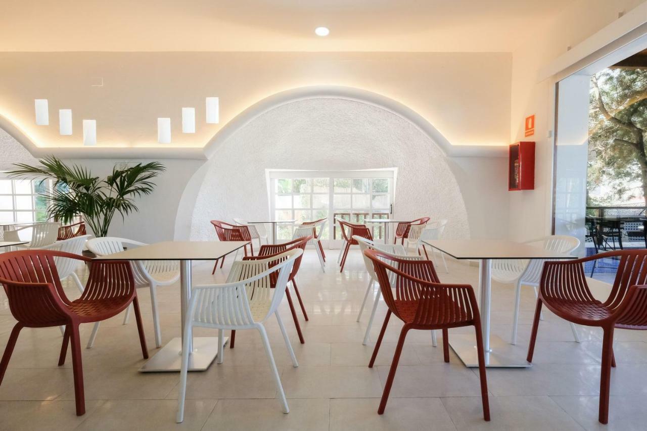 Azuline Hotel Bergantin San Antonio  Ngoại thất bức ảnh